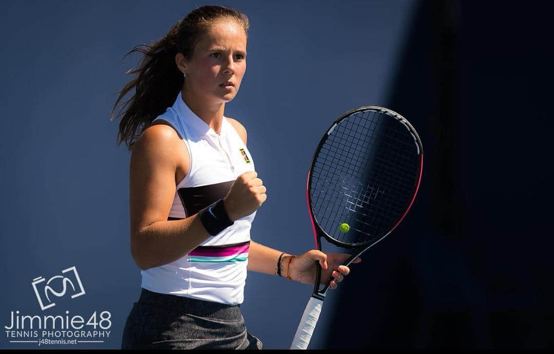 ダリア・カサトキナさんのインスタグラム写真 - (ダリア・カサトキナInstagram)「Hitting balls @miamiopen #DD #nike #tecnifibre」3月23日 23時13分 - kasatkina