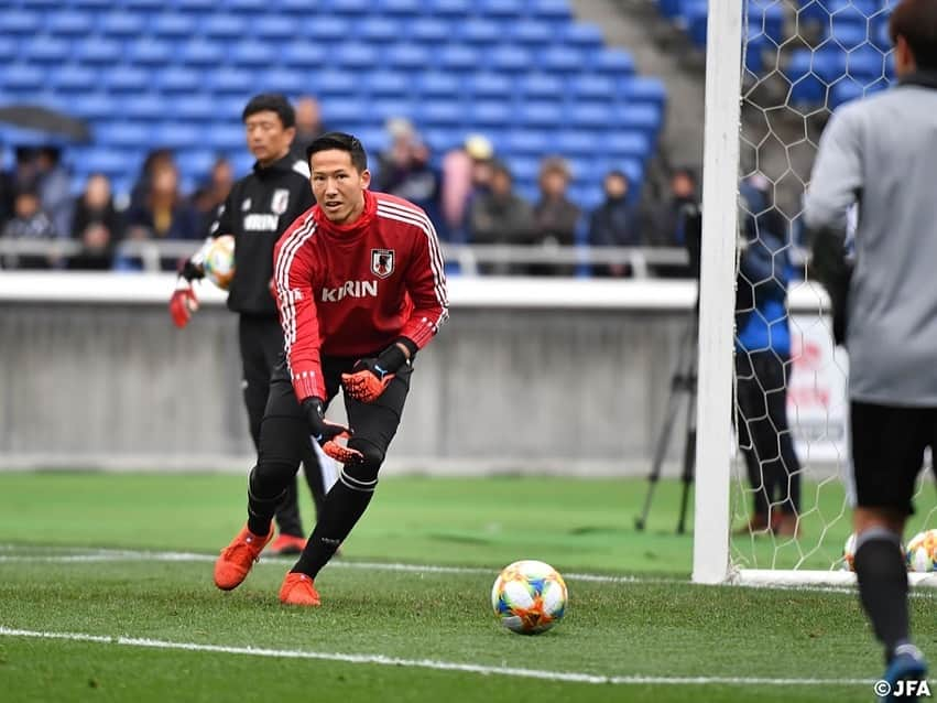 日本サッカー協会さんのインスタグラム写真 - (日本サッカー協会Instagram)「📸日本代表Team Cam コロンビア戦から一夜明けた3/23(土)、#SAMURAIBLUE は日産スタジアムで一般公開のトレーニングを行いました。 ・ ―――――――――――――――――― キリンチャレンジカップ2019 🆚ボリビア代表 📅3/26(火)19:30KO 📍兵庫／ノエビアスタジアム神戸 📺フジテレビ系列で生中継 ・ 👉大会情報はJFA.jpへ ―――――――――――――――――― #daihyo #SAMURAIBLUE」3月23日 23時36分 - japanfootballassociation