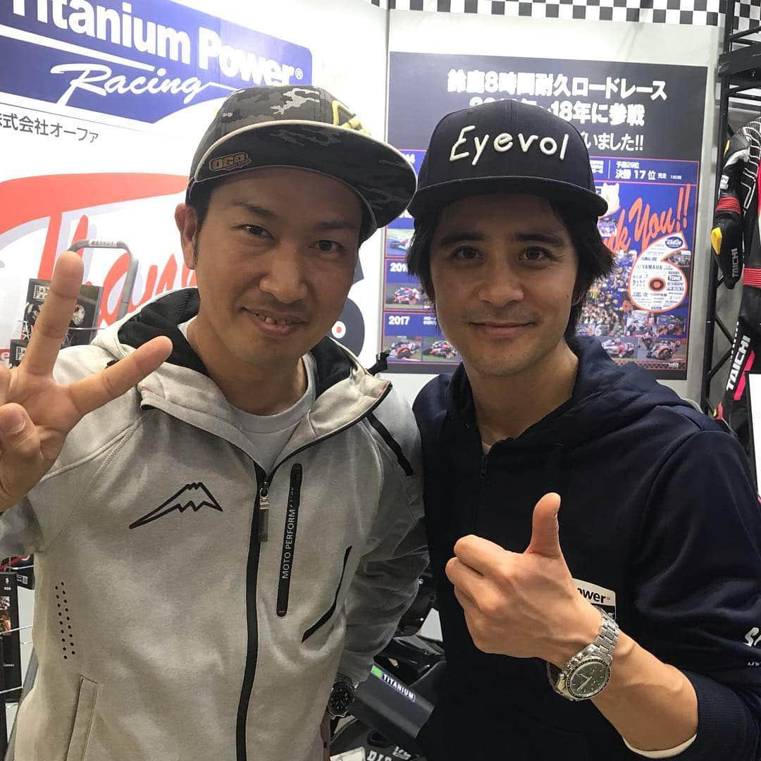 小川裕之さんのインスタグラム写真 - (小川裕之Instagram)「毎年恒例のタレントで俳優の斉藤祥太さんとのツーショット！今度OGAチャンネルに出てもらおうかな！？ #OGAチャンネル #斉藤祥太 #東京モーターサイクルショー」3月23日 23時39分 - ogastunt