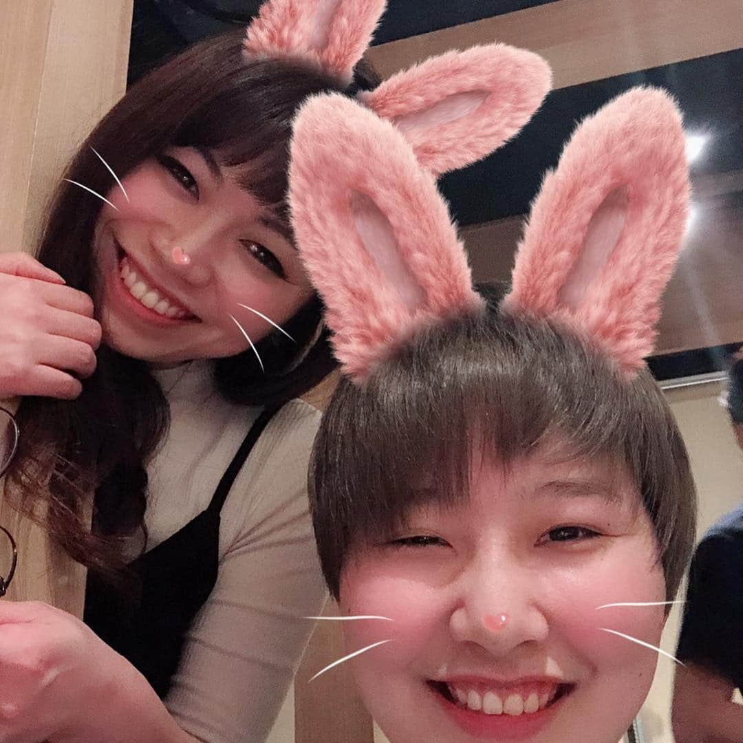 小林アナさんのインスタグラム写真 - (小林アナInstagram)「‪先日。‬ ‪若くて可愛いもえちゃんの成人祝い。‬ ‪成人かあ。‬ ‪若者が写真撮ってくれると盛れて助かります。‬」3月23日 23時45分 - genkobiribiri