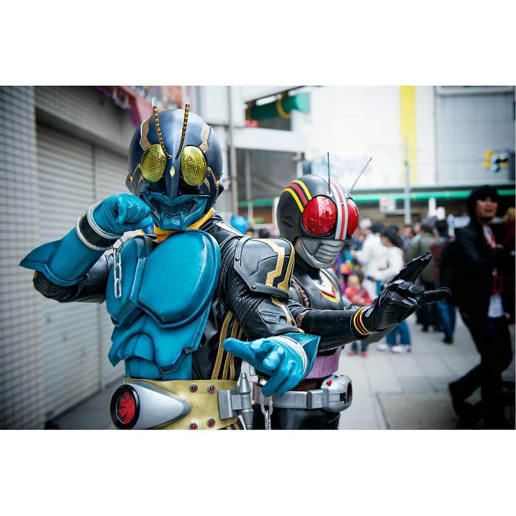 永崎遼のインスタグラム：「. Thank you for your time. Makasih yah sudah menonton. . #仮面ライダー #ストフェス #ストフェス2018 #日本橋ストリートフェスタ #假面騎士 #特撮 #follow #followme #photooftheday #happy #tagsforlikes #selfie #like4like #picoftheday #smile #friends #instadaily #instalike #follow4follow #like #costume #otaku #cosplay #cosplayer #コスプレ #tokusatsu #kamenrider #maskedrider #toku」