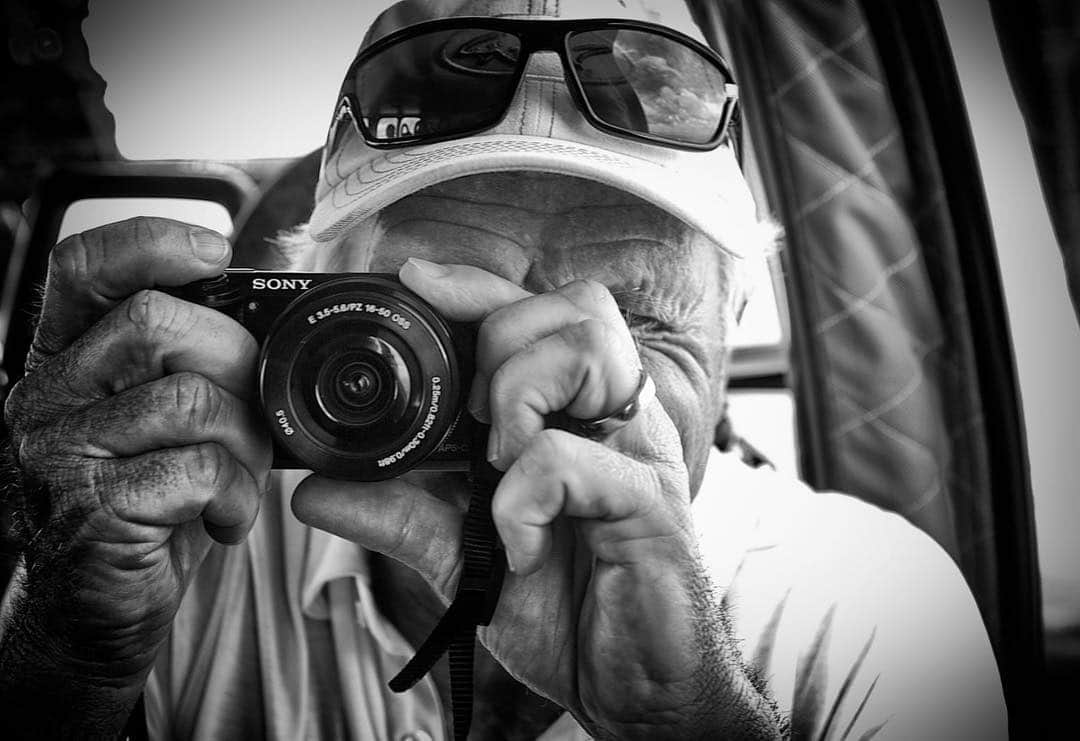 グレグ・ノーマンさんのインスタグラム写真 - (グレグ・ノーマンInstagram)「Vietnam. Photographer on photographer! Thanks @motomonkmacleod for the pic!!」3月24日 10時40分 - shark_gregnorman