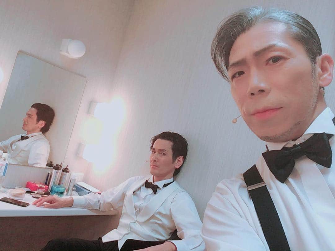 火口秀幸のインスタグラム：「さて、#cooljapanparkOSAKA #ダウンタウンフォーリーズvol11 #いよいよ #大千秋楽 #楽しもう #平澤智  #HIDEBOH」