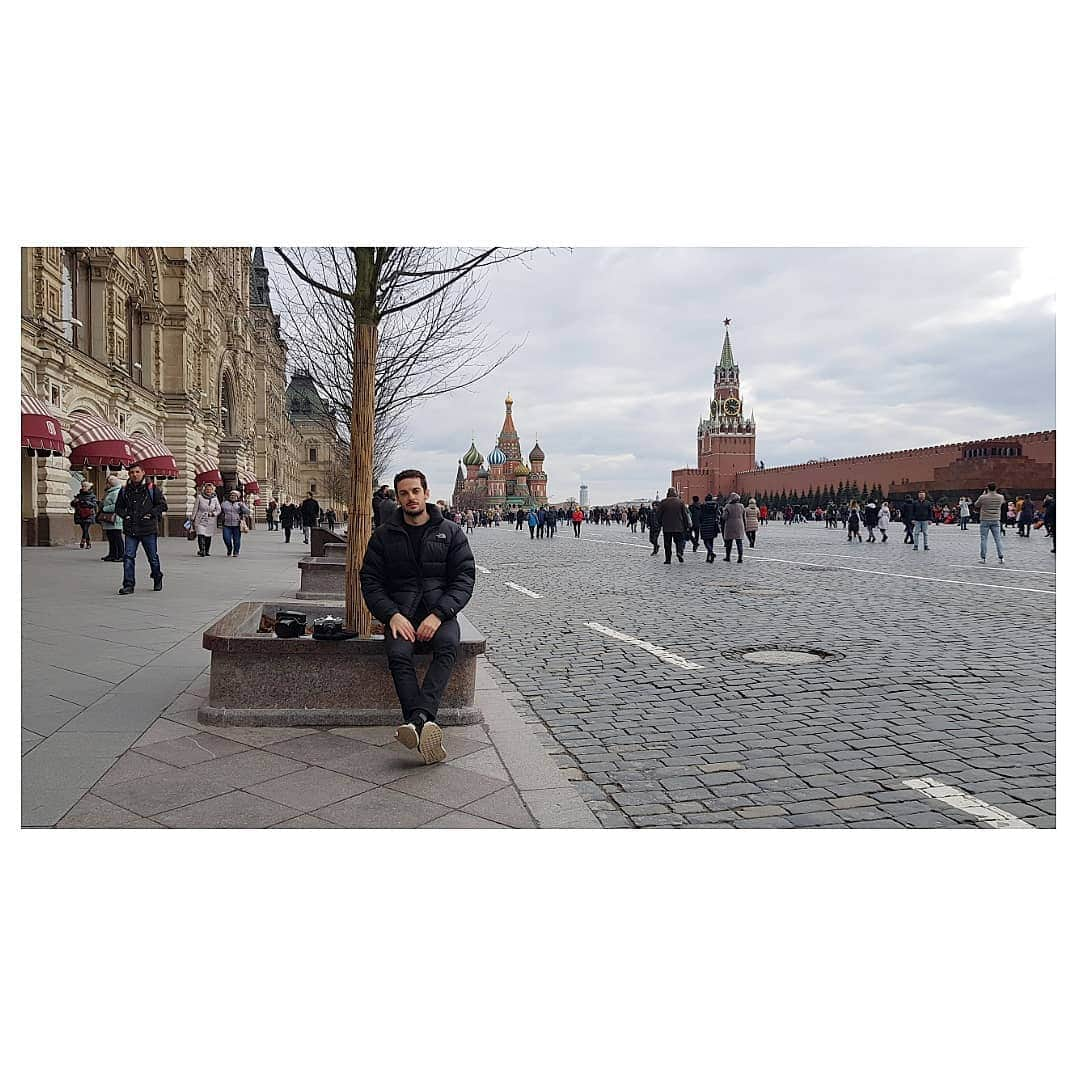 マルコス・フレイタスさんのインスタグラム写真 - (マルコス・フレイタスInstagram)「Yesterday opponents, today just 2 friends enjoying the beautiful city of Moscow!!」3月24日 2時40分 - marcosfreitaspt