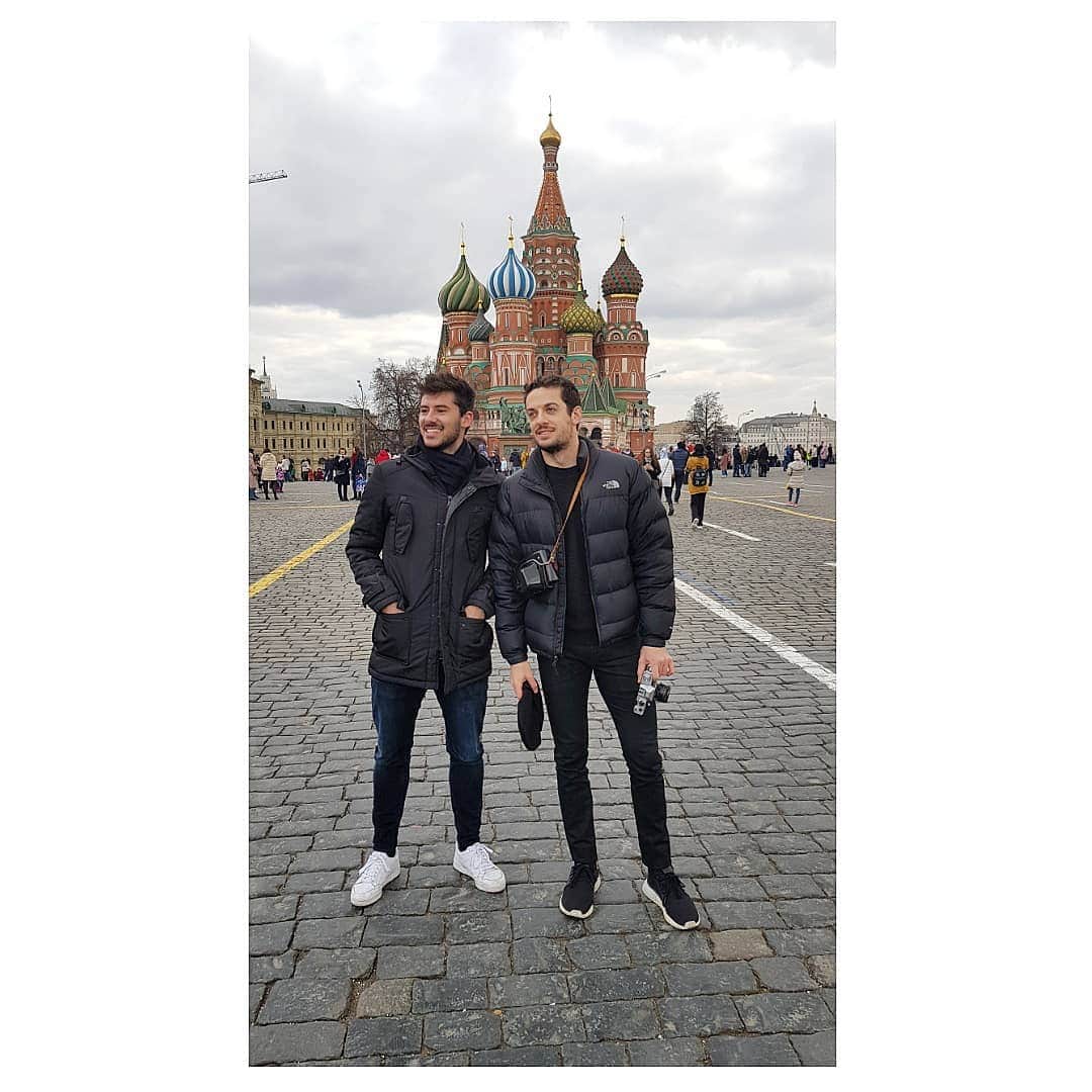 マルコス・フレイタスさんのインスタグラム写真 - (マルコス・フレイタスInstagram)「Yesterday opponents, today just 2 friends enjoying the beautiful city of Moscow!!」3月24日 2時40分 - marcosfreitaspt