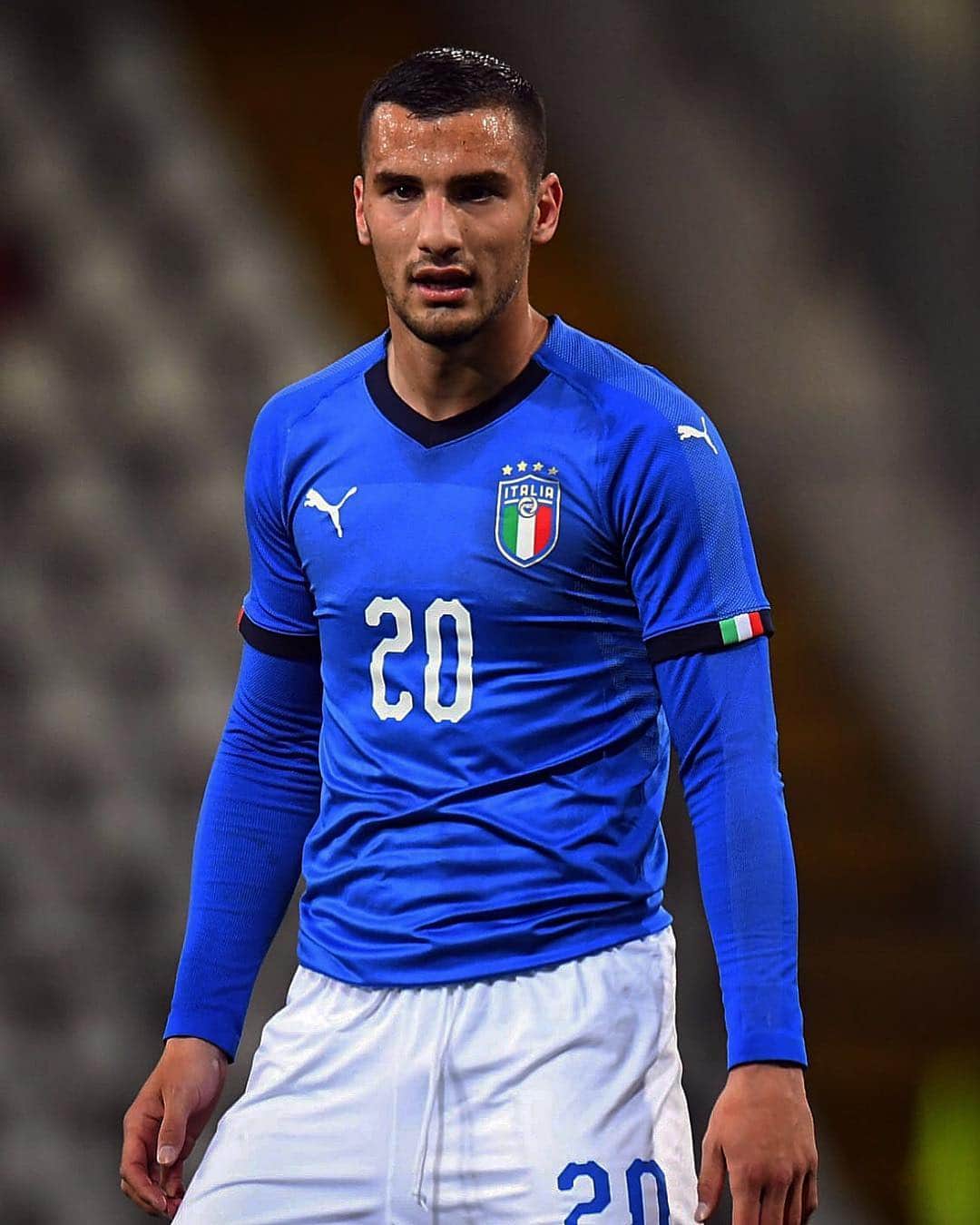 フェデリコ・ボナッツォーリのインスタグラム：「🇮🇹 👀」
