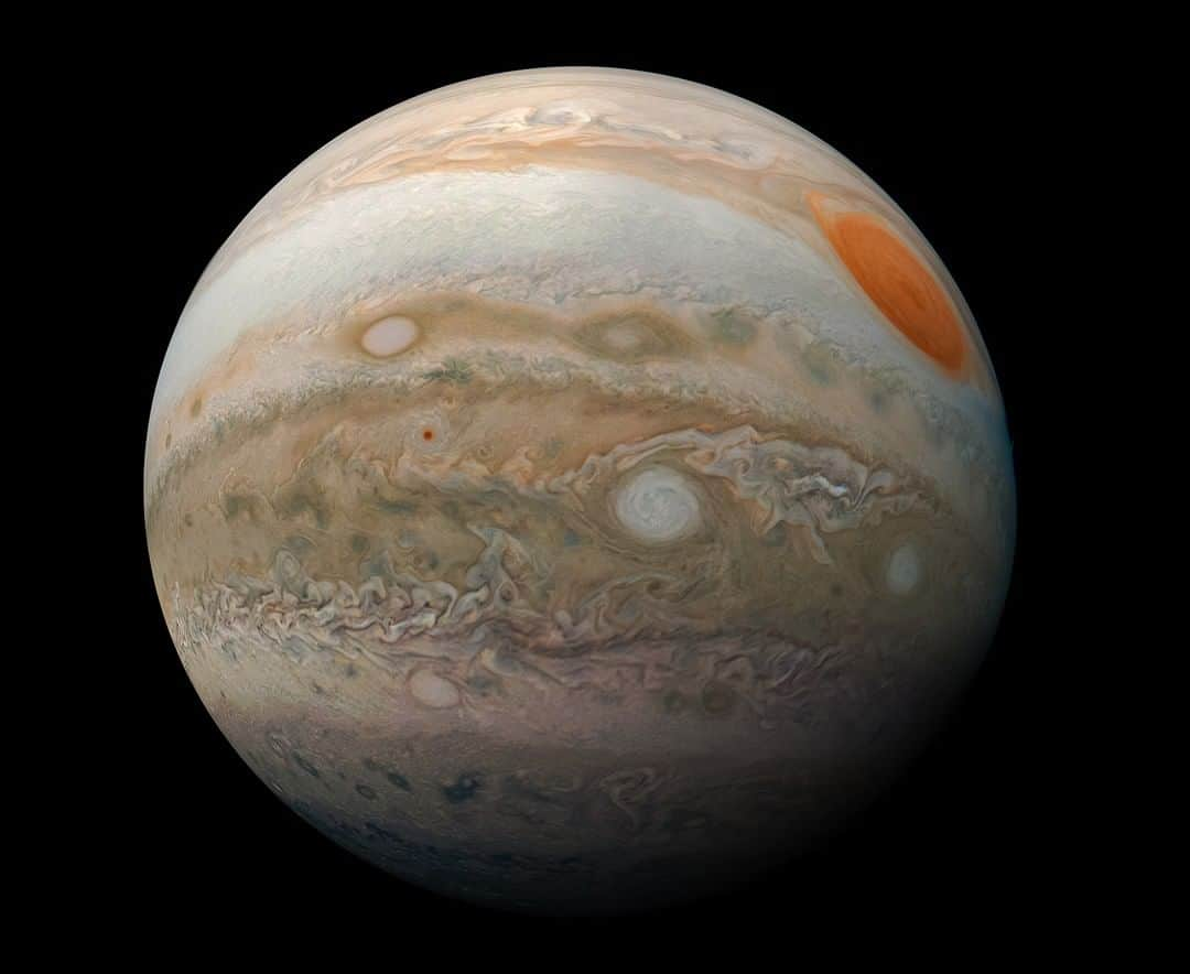 NASAさんのインスタグラム写真 - (NASAInstagram)「A new view of Jupiter from the camera on our Juno spacecraft reveals the planet's turbulent southern hemisphere. 📸 Can you see the Great Red Spot?  Image Credits: NASA/JPL-Caltech/SwRI/MSSS/Kevin M. Gill  #nasa #jupiter #solarsystem #storms」3月24日 2時44分 - nasa