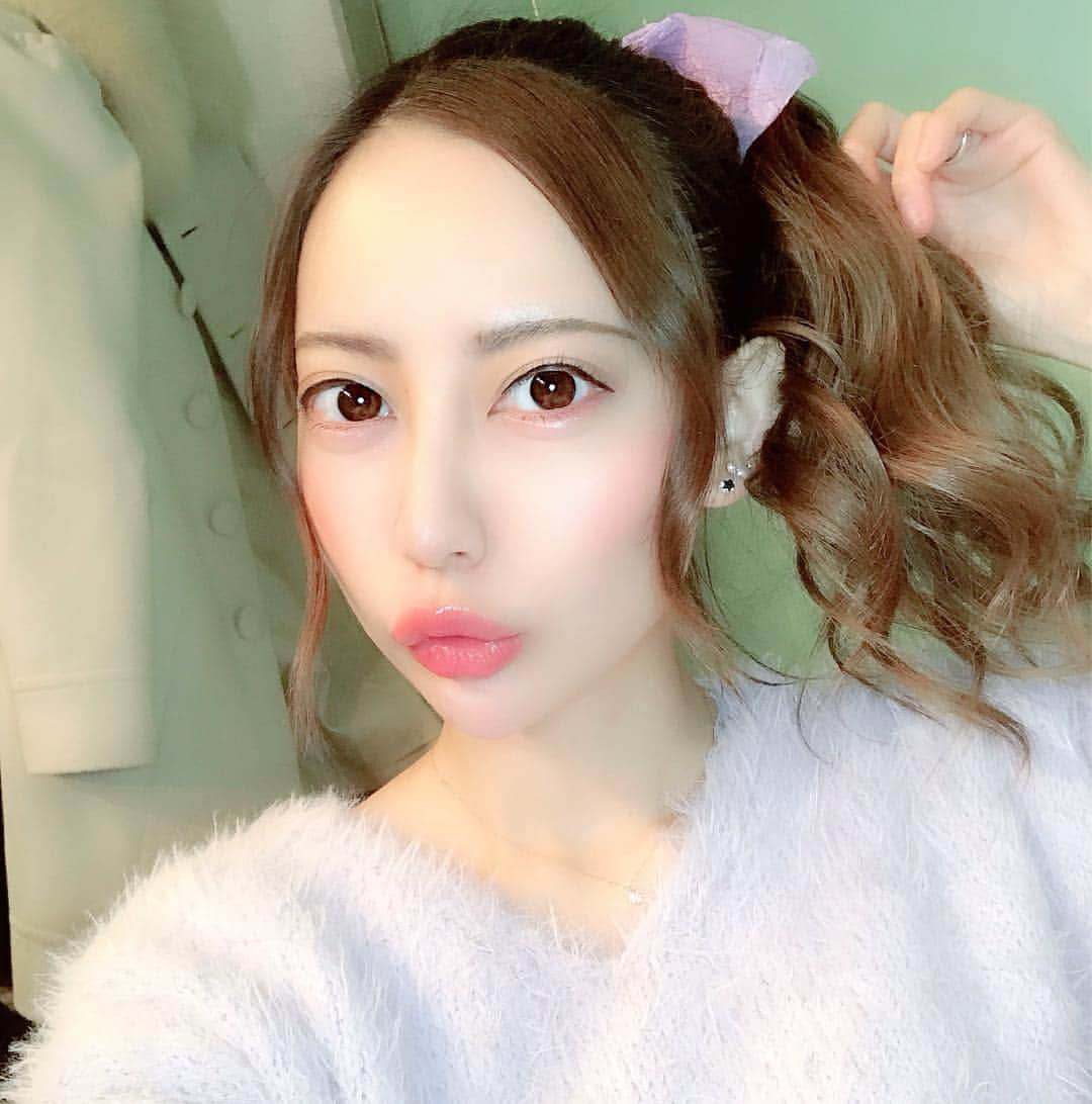 真野ゆりあさんのインスタグラム写真 - (真野ゆりあInstagram)「. 今日はポニーテール💗💗 . . #ポニーテール  #ヘアアレンジ  #楽ちん  #自撮り女子」3月24日 3時19分 - mano_yuria