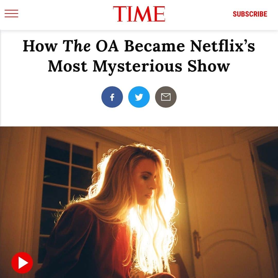 ブリット・マーリングのインスタグラム：「we talk about the final days of finishing Part II #theoa and risk taking with @samlansky @time 📷 @oliviabee /// link in stories」