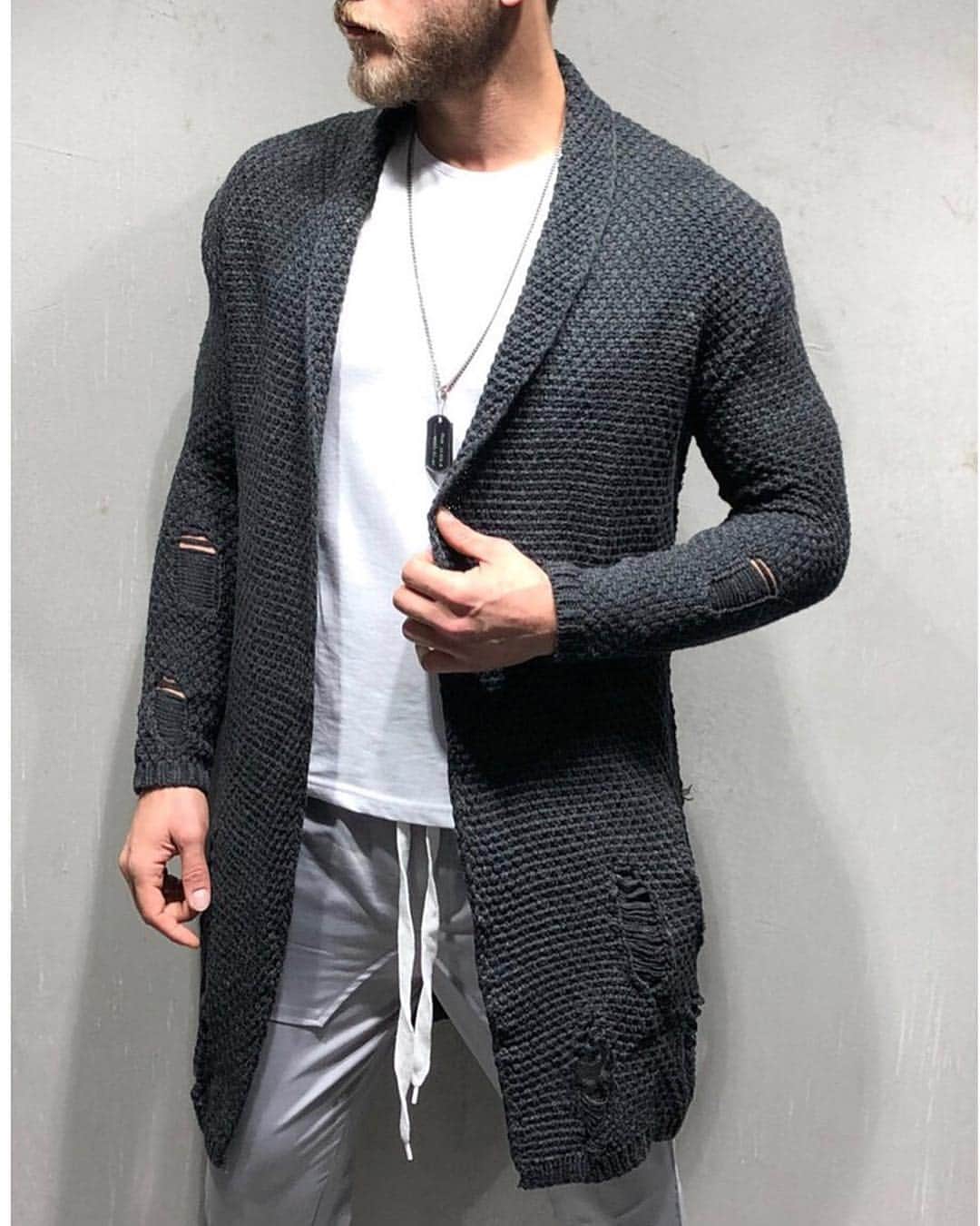 STYLE4GUYSのインスタグラム：「Looking for a new outfit? @gentlemantobe💥 got you covered 🙌 _ Offer ending soon: Get an extra $10 OFF🔥 + Free Shipping over $99 🚀  Follow @gentlemantobe 💥 and click their link in bio」