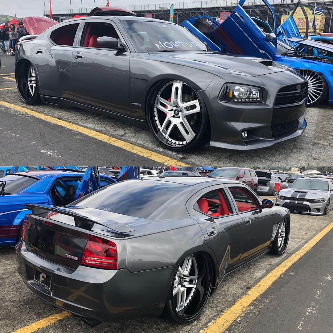 Classics Dailyさんのインスタグラム写真 - (Classics DailyInstagram)「Francisco @Guero__nok_oc | ‘07 SRT Charger on 26x11 spotted at #springfest14  _ #mopar #americanmuscle #dodge」3月24日 4時13分 - classicsdaily
