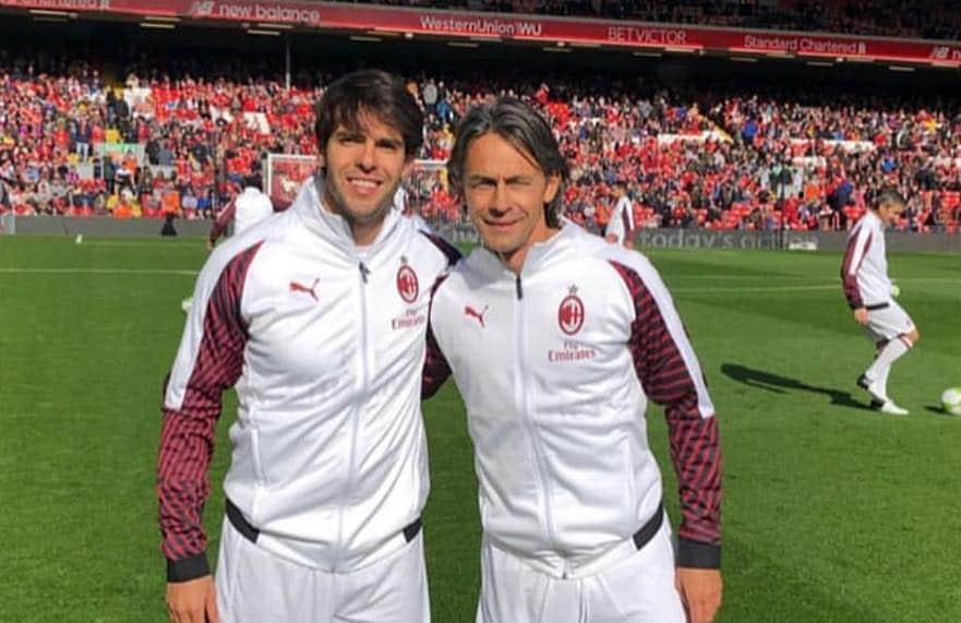 フィリッポ・インザーギさんのインスタグラム写真 - (フィリッポ・インザーギInstagram)「Amazing day in Liverpool... #liverpoollegends vs #milanglorie @acmilan @liverpool #fondazionemilan #anfield #legends #friends」3月24日 4時24分 - pippoinzaghi