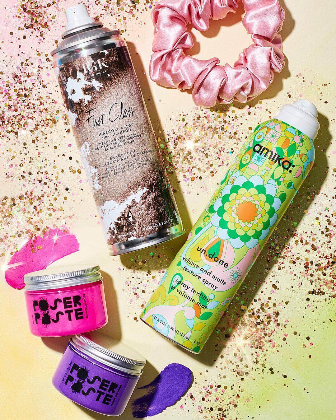 のインスタグラム：「Temporary color ✔️ Dry shampoo ✔️ Texture spray ✔️ Scrunchie ✔️ Meet your music-festival essentials for hairstyles that look 💯 from opening act to encore 🎶⤴️ . . . @IGKHair @SlipSilkPillowcase @GoodDyeYoung @amika」