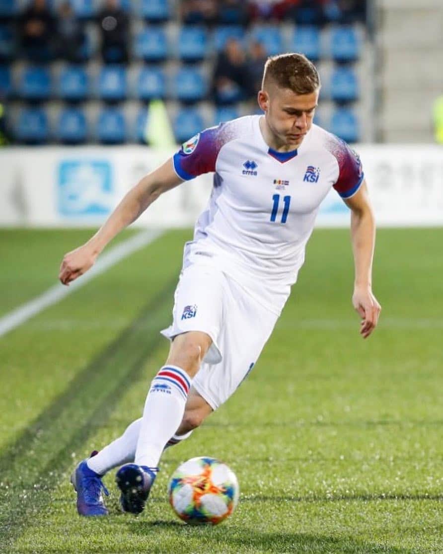 のインスタグラム：「1st step on the road to #euro2020 ✅」