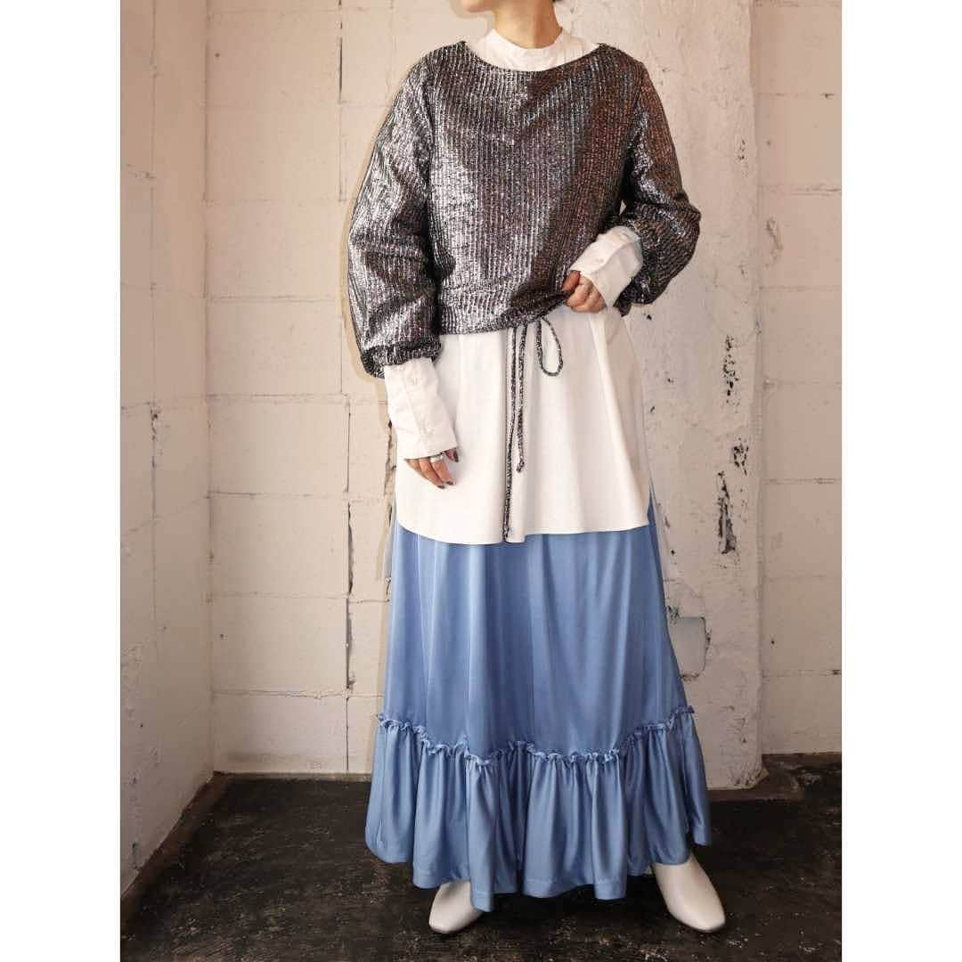 吉祥寺 古着屋 Orfeoのインスタグラム：「Glitter Blouse Style  #Orfeo #Kichijoji #Tokyo #vintage #used #fashion #coodinate #outfits  掲載商品のお問い合わせはメールにて承っております。コメント、DMでのお問い合わせは受け付けておりませんのでご了承ください。」