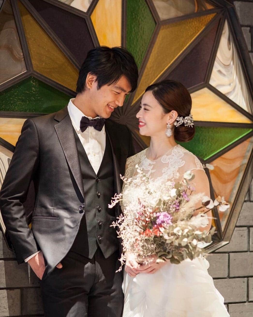 ステレオブライダル〈ヘアメイク〉のインスタグラム：「✴︎ #bridal #wedding #shooting #photo #hairmake #hair #make #hairmakestereo」