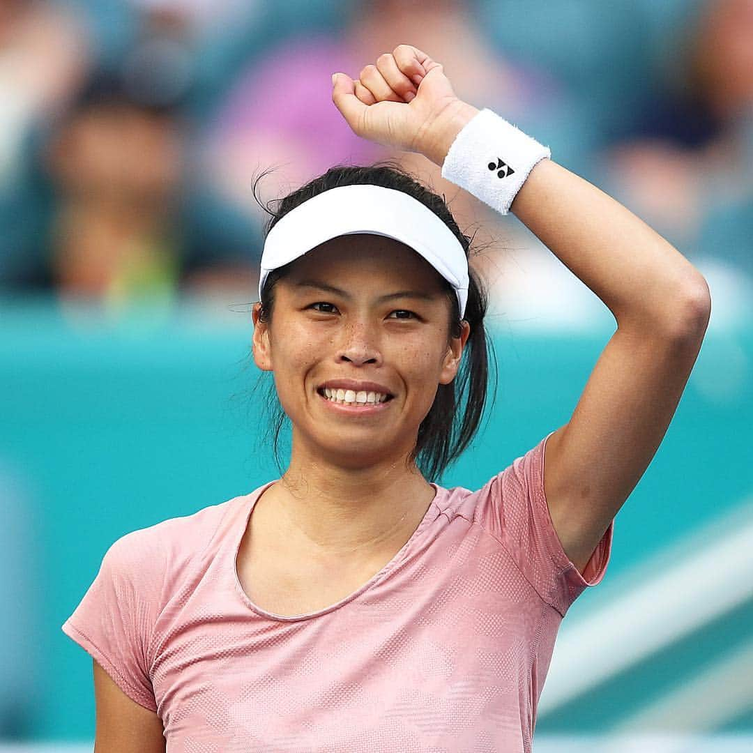 WTA（女子テニス協会）さんのインスタグラム写真 - (WTA（女子テニス協会）Instagram)「Su-Wei Hsieh with the upset ✔️🎾 @miamiopen」3月24日 7時03分 - wta