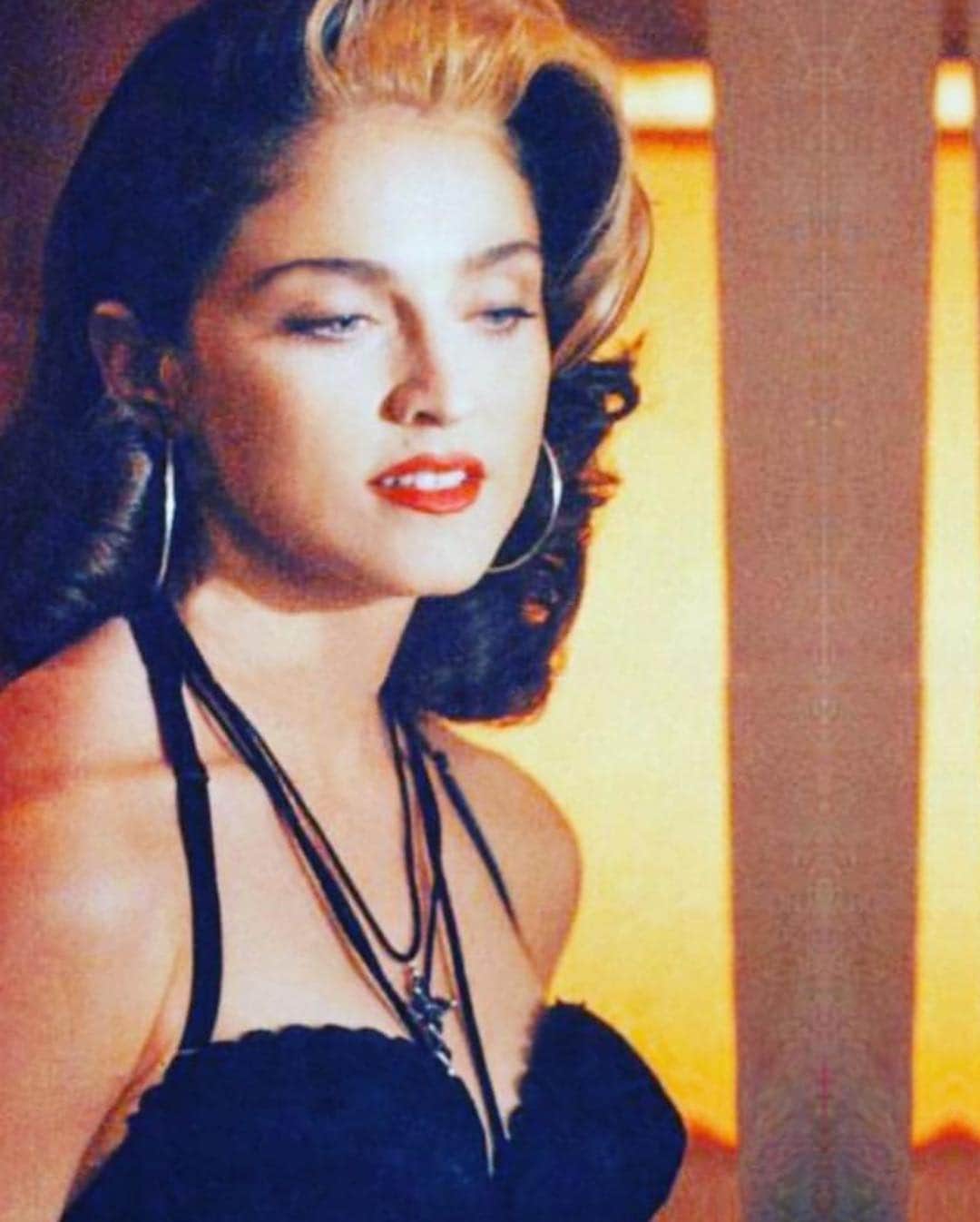 トームさんのインスタグラム写真 - (トームInstagram)「#Madonna described the album #likeaprayer as a collection of songs "about my mother, my father, and bonds with my family." The album was dedicated to her mother (as the linear notes read: "this album is dedicated to my mother who taught me how to pray"), who died when Madonna was 5 years old. It also gave instructions for #safesex and discussed #AIDS #art #madebywomen」3月24日 7時20分 - tomenyc