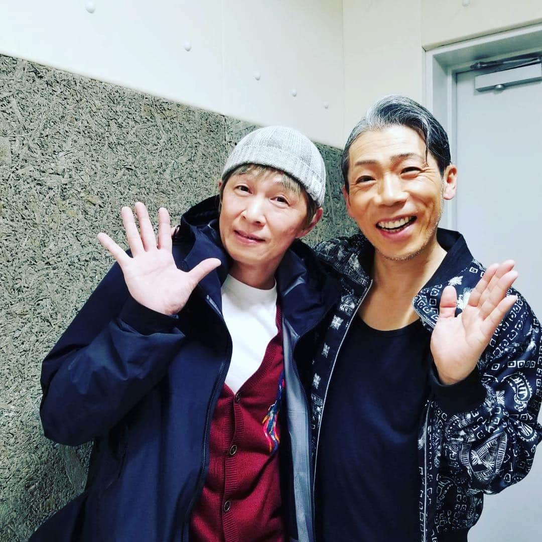 アキ（荒木良明）さんのインスタグラム写真 - (アキ（荒木良明）Instagram)「構成演出の高平さんオススメとあって、是非観たかったので連日だけどTTホール行かせてもらいました！4人の出演者の歌・ダンス・お芝居・笑い。あっという間。すばらしかった。  #高平哲郎 さん #島田歌穂 さん #北村岳子 さん #平澤智 さん #HIDEBOH さん #吉本坂46 #アイドル #いぃよぉ〜」3月24日 8時04分 - mizutamareppuaki