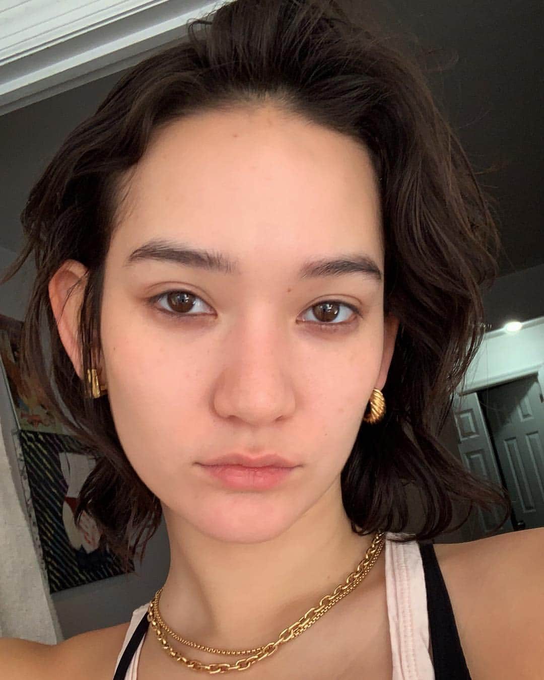 のインスタグラム：「Caption this for me<<」