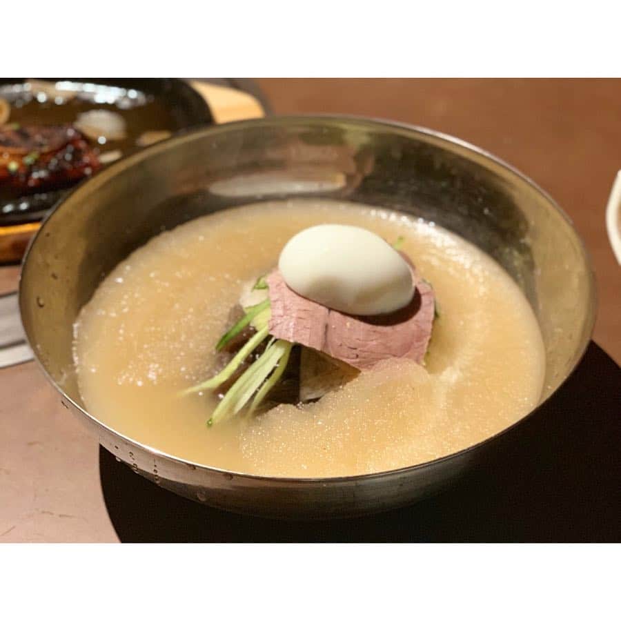 中田奈沙さんのインスタグラム写真 - (中田奈沙Instagram)「Girls Yakiniku Night❤️ ハワイの冷麺と言えば、ユッチャン。 日本の《焼肉 冷麺 ユッチャン。》 は、焼肉も美味しいのです✨ @yuchuntokyo 冷麺、ビビン麺、LAカルビ以外は 日本オリジナルメニュー。 焼肉食べて、〆冷麺とお気に入りの キムチチャーハン食べて、 自家製でおいしいジェラート食べて🥰 最高のお休みの前日でした😆 * #奈沙ログ #奈沙ログin六本木 * * #yuchun #yuchunkoreanrestaurant  #koreanfood #koreanbbq #foodie #tokyo #roppongi #foodstagram #hawaii #foodgasm #instafood #foodporn #foodpic #gourmet #yuchuntokyo #ユッチャン #ユッチャン冷麺 #冷麺 #LAカルビ #焼肉 #焼肉冷麺ユッチャン #激ウマ #ハワイ #飯テロ #六本木 #東京 #カルビ #韓国料理」3月24日 8時54分 - nasa_nakada