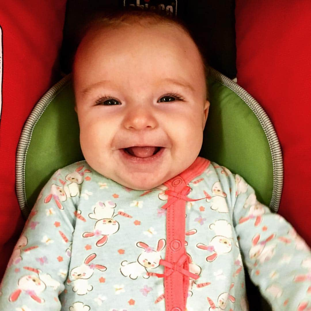 ルーク・クラインタンクのインスタグラム：「Here’s a smile to make you smile! #unclelove #smile @briggs916」