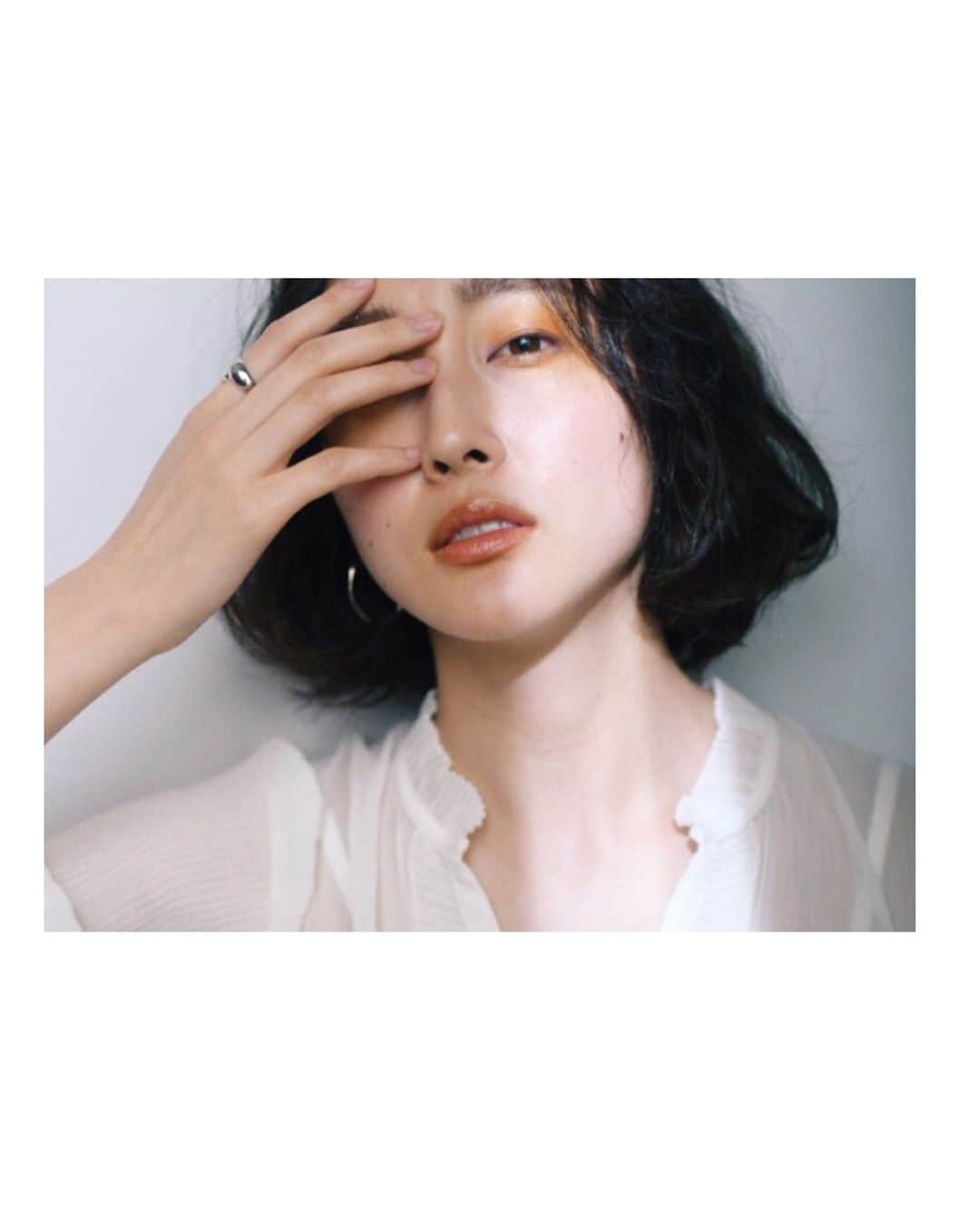 末次尚子さんのインスタグラム写真 - (末次尚子Instagram)「25日(月)26日(火)は スイッチ店休日です❤︎ @switch_hair  #nao_make #switchnao #photobykumamoto  #kumaxyuuki」3月24日 9時27分 - nao_0120