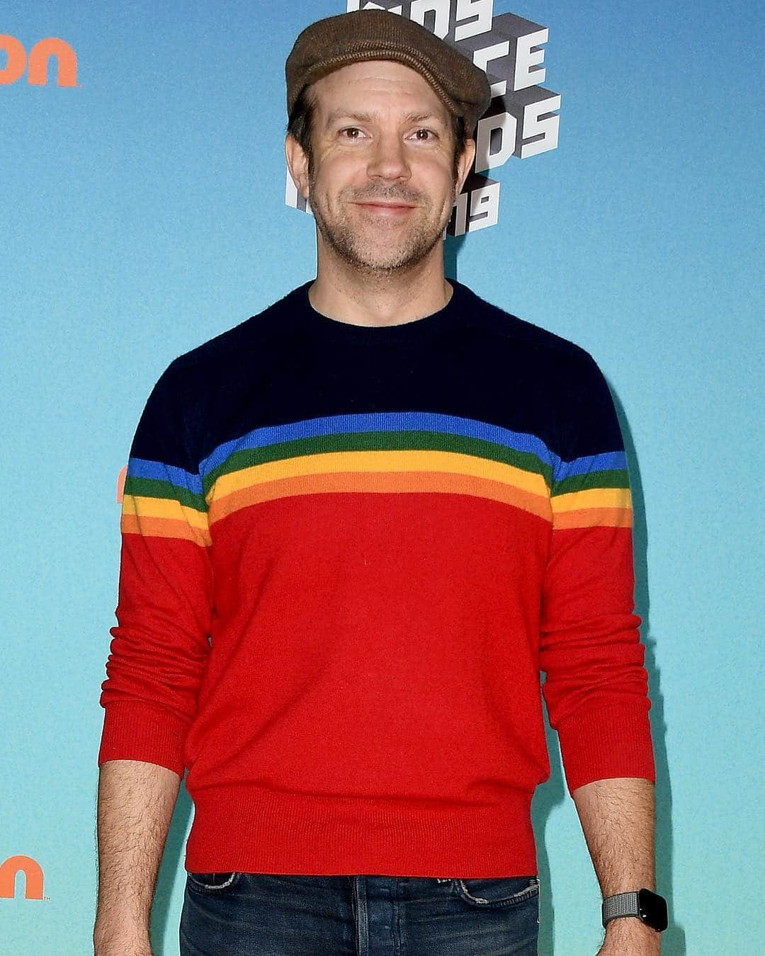 Just Jaredさんのインスタグラム写真 - (Just JaredInstagram)「Jason Sudeikis hits the orange couple at the 2019 Kids’ Choice Awards  #JasonSudeikis #KCAs Photo: Getty」3月24日 9時27分 - justjared