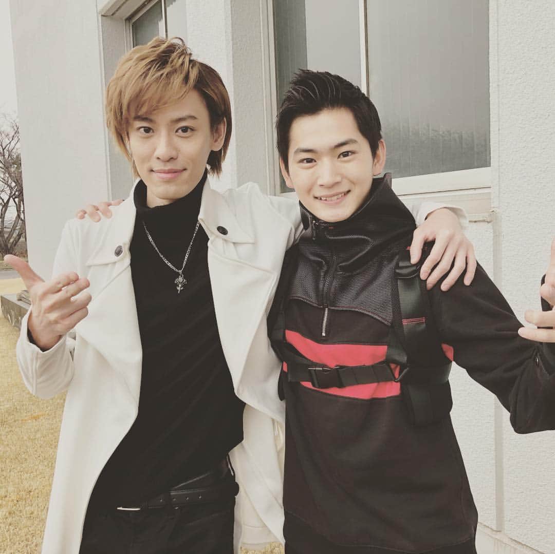 戸谷公人のインスタグラム：「いよいよ来週 お宝を盗みにジオウの世界へ✨  #海東大樹 #仮面ライダーディエンド #仮面ライダージオウ #ゲイツ #お宝」