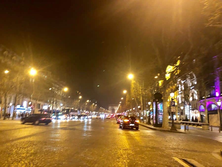 朝日光輝さんのインスタグラム写真 - (朝日光輝Instagram)「PARIS初日ディナー😋🍷 * * * * * * * * * * #PARIS#パリ#dinner#すぐ爆睡」3月24日 19時36分 - mitsuteru_asahi