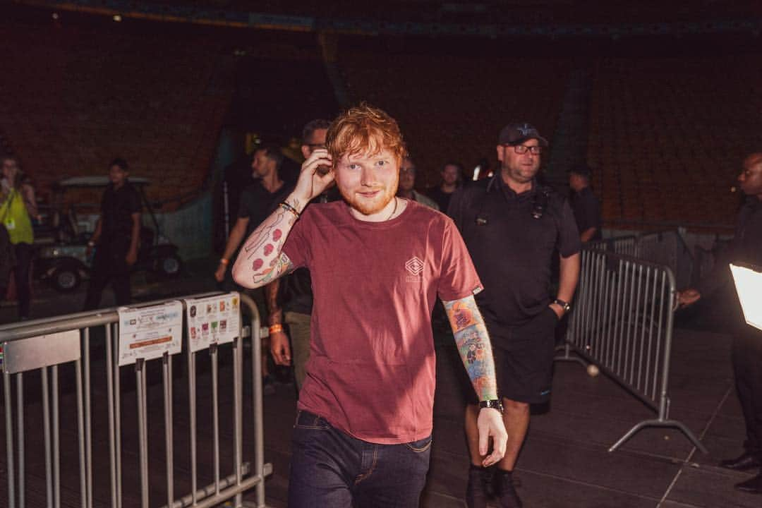 エド・シーランさんのインスタグラム写真 - (エド・シーランInstagram)「A few shots of last nights show in Joburg by @zakarywalters」3月24日 19時39分 - teddysphotos