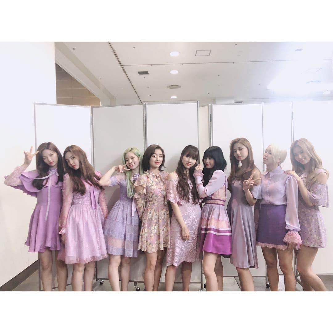 TWICE JAPANさんのインスタグラム写真 - (TWICE JAPANInstagram)「‪TWICE 2nd BEST ALBUM『#TWICE2』リリース記念イベント！ドームツアーも始まって皆さんの熱気がさらにさらに増して元気が溢れた時間でした！ONCE、本当にありがとう♡‬ ‪#TWICE ‬」3月24日 19時59分 - jypetwice_japan