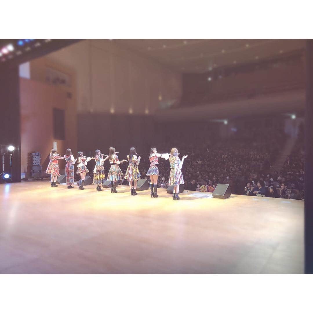 山田菜々美のインスタグラム：「. ステージに立てる幸せを 改めて感じました☺︎ . #岡山 #被災地 #訪問 #笑顔 #大切」