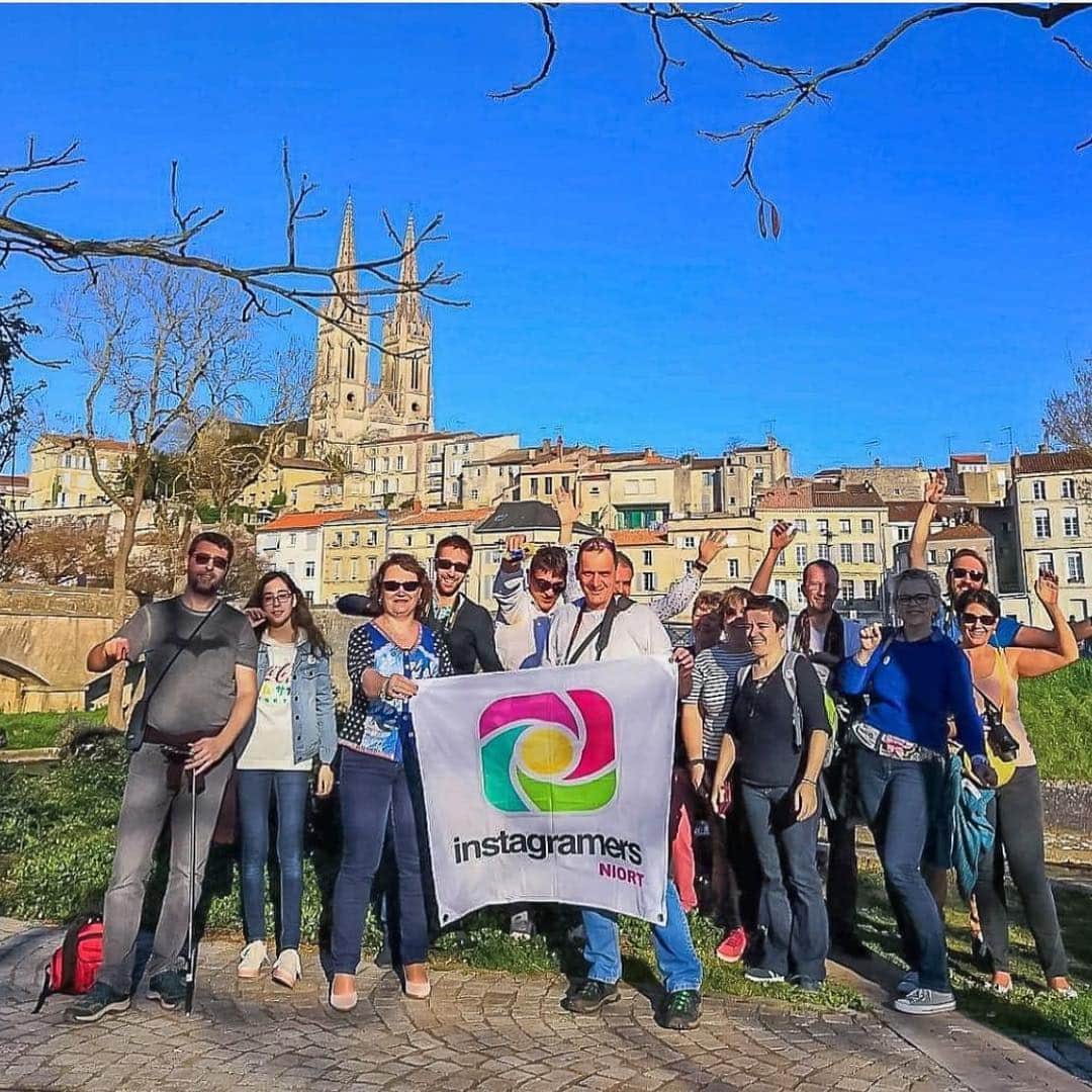 のインスタグラム：「Good morning from our @igersniort #niort #france #instagramers during their #instameet yesterday #instanouveaux79 #igersdeuxsevres #igersniort #igersfrance」