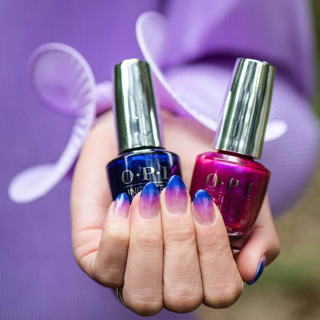 OPIさんのインスタグラム写真 - (OPIInstagram)「Don’t hide this amazing #NailArt, share "Sunrise at Skytree."Created with #SamuraiBreaksANail and #ChopstixAndStones from our #OPITokyo collection in #OPIInfiniteShine 💙💜」3月24日 11時55分 - opi