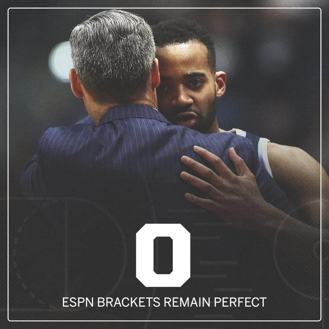 espnさんのインスタグラム写真 - (espnInstagram)「NO. MORE. PERFECT. BRACKETS. After 39 games and 17.2 million entries, there are zero remaining perfect brackets.」3月24日 11時56分 - espn