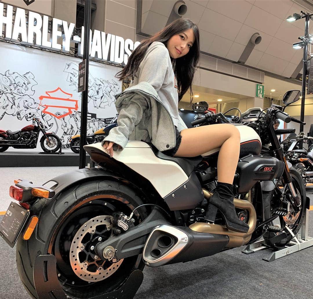 Harley-Davidson Japanさんのインスタグラム写真 - (Harley-Davidson JapanInstagram)「Catch me if you can. #ハーレー #harley #ハーレーダビッドソン #harleydavidson #バイク #bike #オートバイ #motorcycle #fxdr114 #fxdrs #ソフテイル #softail #イベント #event #東京モーターサイクルショー2019 #tmcs2019 #はじめようバイク #2019 #自由 #freedom」3月24日 12時26分 - harleydavidsonjapan