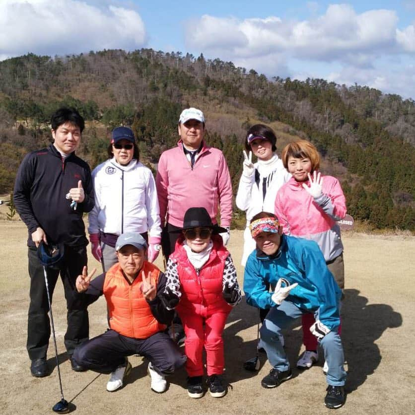 末成由美さんのインスタグラム写真 - (末成由美Instagram)「ゴルフ、れいせんに来てるよ👍そんなに寒くないよ😍」3月24日 12時44分 - yumisuenari