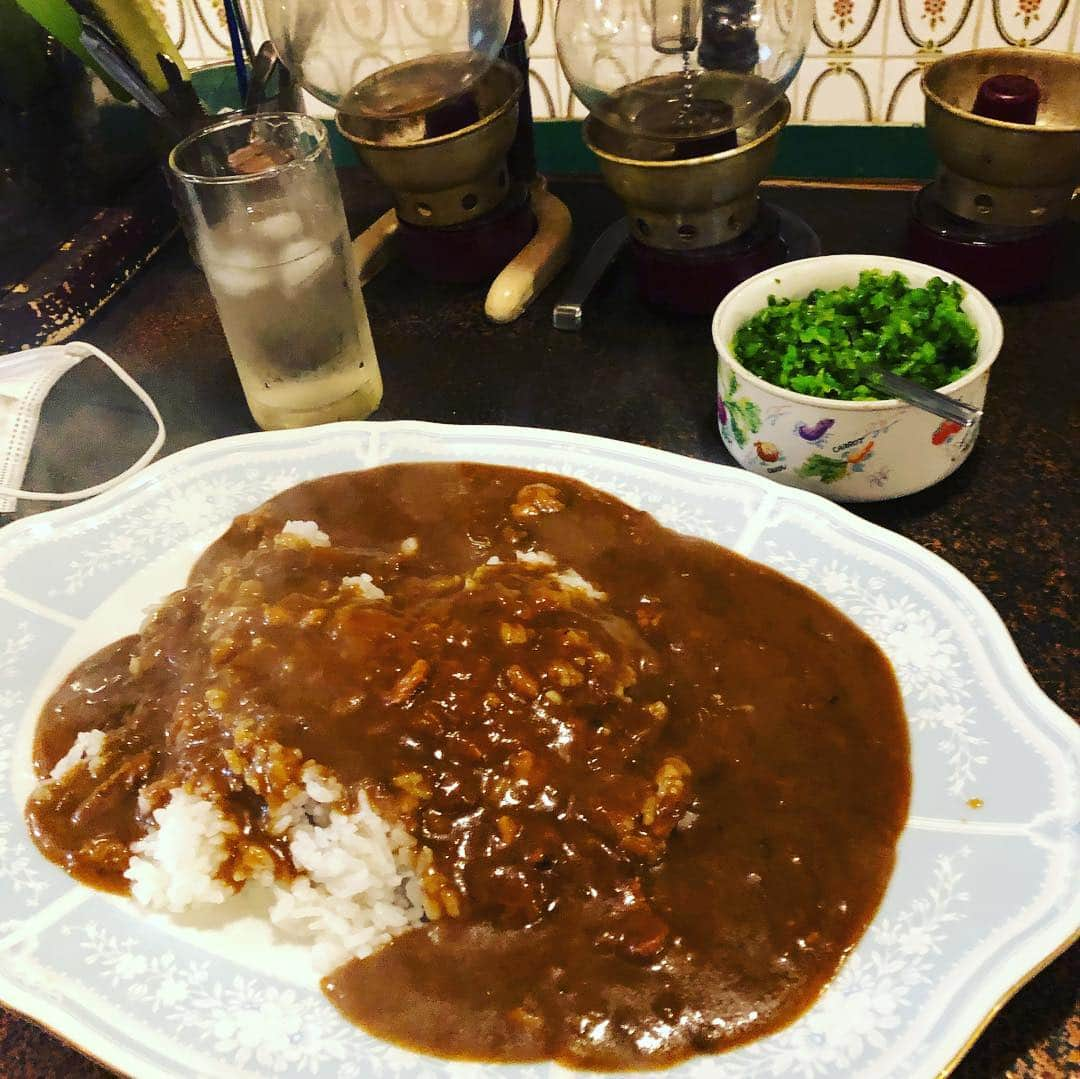 金村義明さんのインスタグラム写真 - (金村義明Instagram)「#七番館カレー#久しぶりのオバちゃん#ロイヤルカレー#コーヒー#鉄釜日本茶#元気でなによりです」3月24日 13時59分 - yoshiaki_kanemura