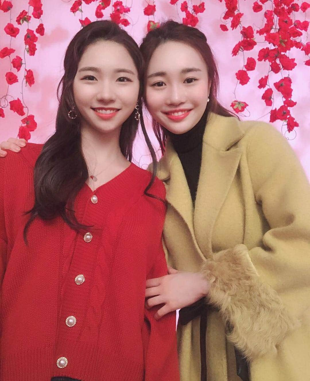 パク・ソヨンさんのインスタグラム写真 - (パク・ソヨンInstagram)「▪️2019_03_23/어린왕자 전시회 with 다빈✨ . . p.s.울다비니 그래도 이번에 사진실력 좀 늘어따☺️ㅋㅋㅋㅋㅋㅋ #마지막에#양그림#소연양#웃김주의」3月24日 14時19分 - f.skater_soyoun