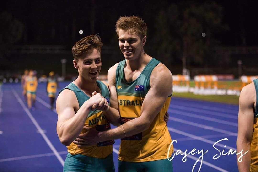 アレックス・ハートマンのインスタグラム：「Ripper night out at the Queensland Track Classic last night! Teamed up with @jake_doran @rohanbrowning and @__jackhale to belt out a 4x100 before running a new PB in the 100 and a seasons best in the 200. Bring on Nationals! 📸 @caseysims_」