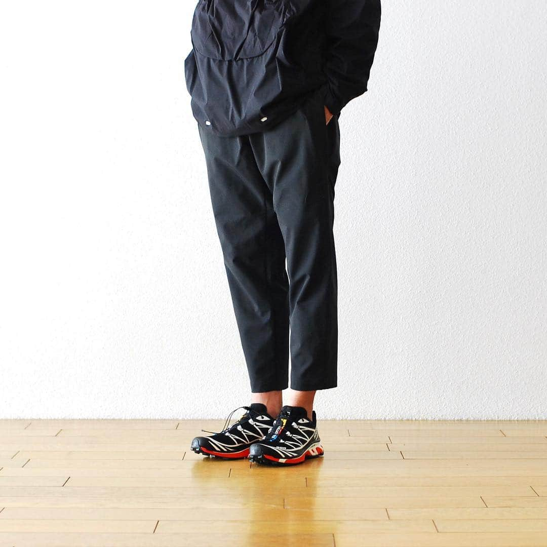 wonder_mountain_irieさんのインスタグラム写真 - (wonder_mountain_irieInstagram)「_ alk phenix / アルクフェニックス “crank ankle pants /tech-urake” ￥28,080- _ 〈online store / @digital_mountain〉 http://www.digital-mountain.net/shopdetail/000000009388/ _ 【オンラインストア#DigitalMountain へのご注文】 *24時間受付 *15時までのご注文で即日発送 *1万円以上ご購入で送料無料 tel：084-973-8204 _ We can send your order overseas. Accepted payment method is by PayPal or credit card only. (AMEX is not accepted)  Ordering procedure details can be found here. >>http://www.digital-mountain.net/html/page56.html _ 本店：#WonderMountain  blog>> http://wm.digital-mountain.info/blog/20190323/ _ #alkphenix #アルクフェニックス styling.(height  175cm weight 59kg) jacket→ #alkphenix￥38,880-  shoes→ #salomonadvanced ￥32,400- _ 〒720-0044  広島県福山市笠岡町4-18 JR 「#福山駅」より徒歩10分 (12:00 - 19:00 水曜定休) #ワンダーマウンテン #japan #hiroshima #福山 #福山市 #尾道 #倉敷 #鞆の浦 近く _ 系列店：@hacbywondermountain _」3月24日 15時19分 - wonder_mountain_