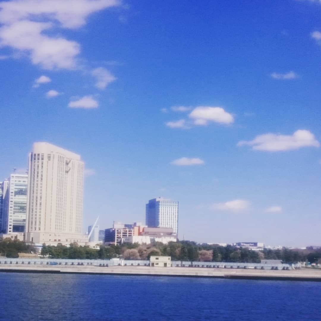 Rayさんのインスタグラム写真 - (RayInstagram)「Ray×はとバス ツアー。天気に恵まれて、サイコーに気持ちいい♥ 東京湾クルージング！ #はとバス #ray  #女子限定  #はじめての東京観光」3月24日 15時46分 - ray.magazine