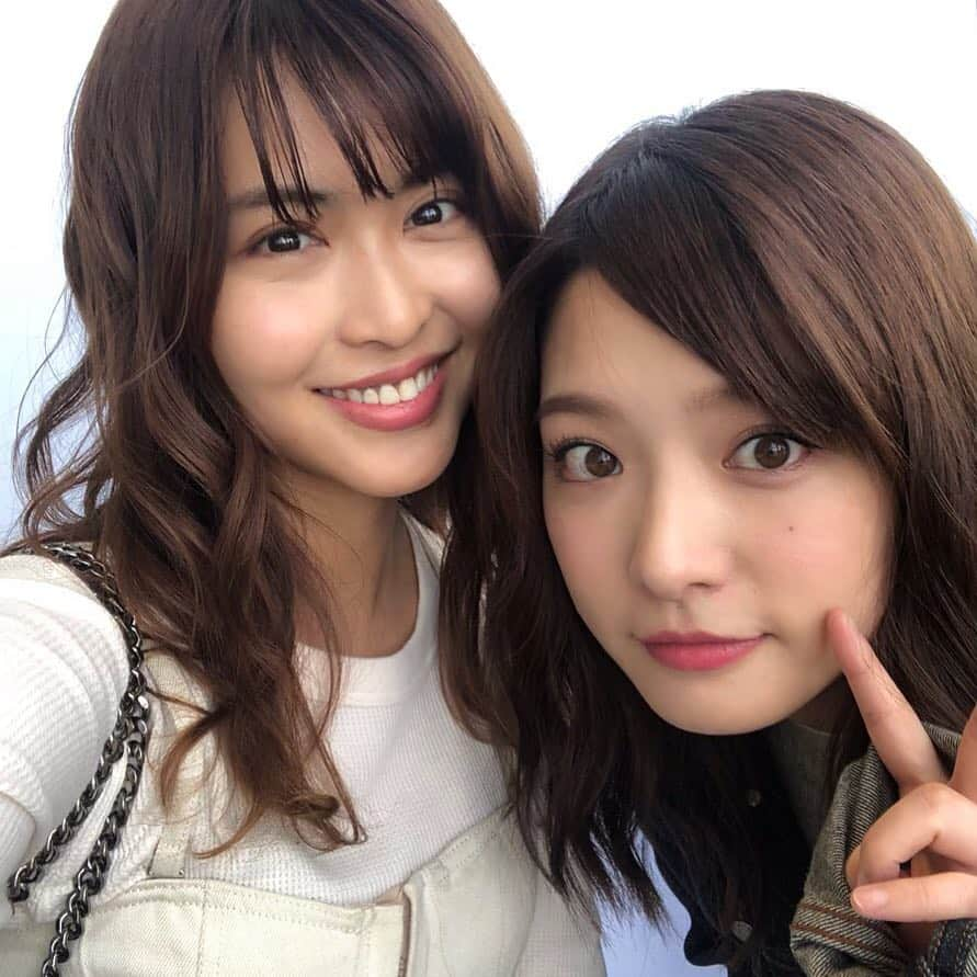 上田眞央のインスタグラム：「ひっさびさに会った🤣✨ 時間短すぎたけどやっぱ楽しい💓 ありがとう♪  #シューイチ  #シューイチコンビ  #懐かしい  #今度飲み行く  #絶対行きたい」