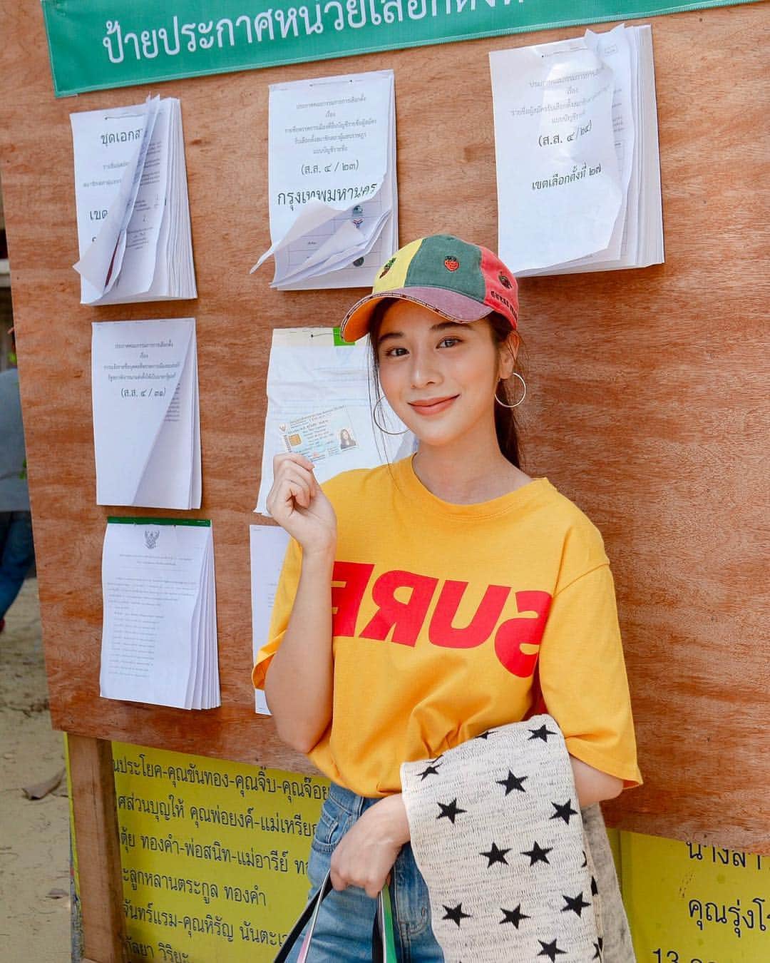 Supassaraさんのインスタグラム写真 - (SupassaraInstagram)「I voted!! ใช้สิทธิ์ครั้งแรกก็จะงงๆตอนพับเนี้ยแหละ😶 เลือกตั้งกันเร็ววว! #เลือกตั้ง62 #Thailandelection2019」3月24日 16時39分 - supassra_sp