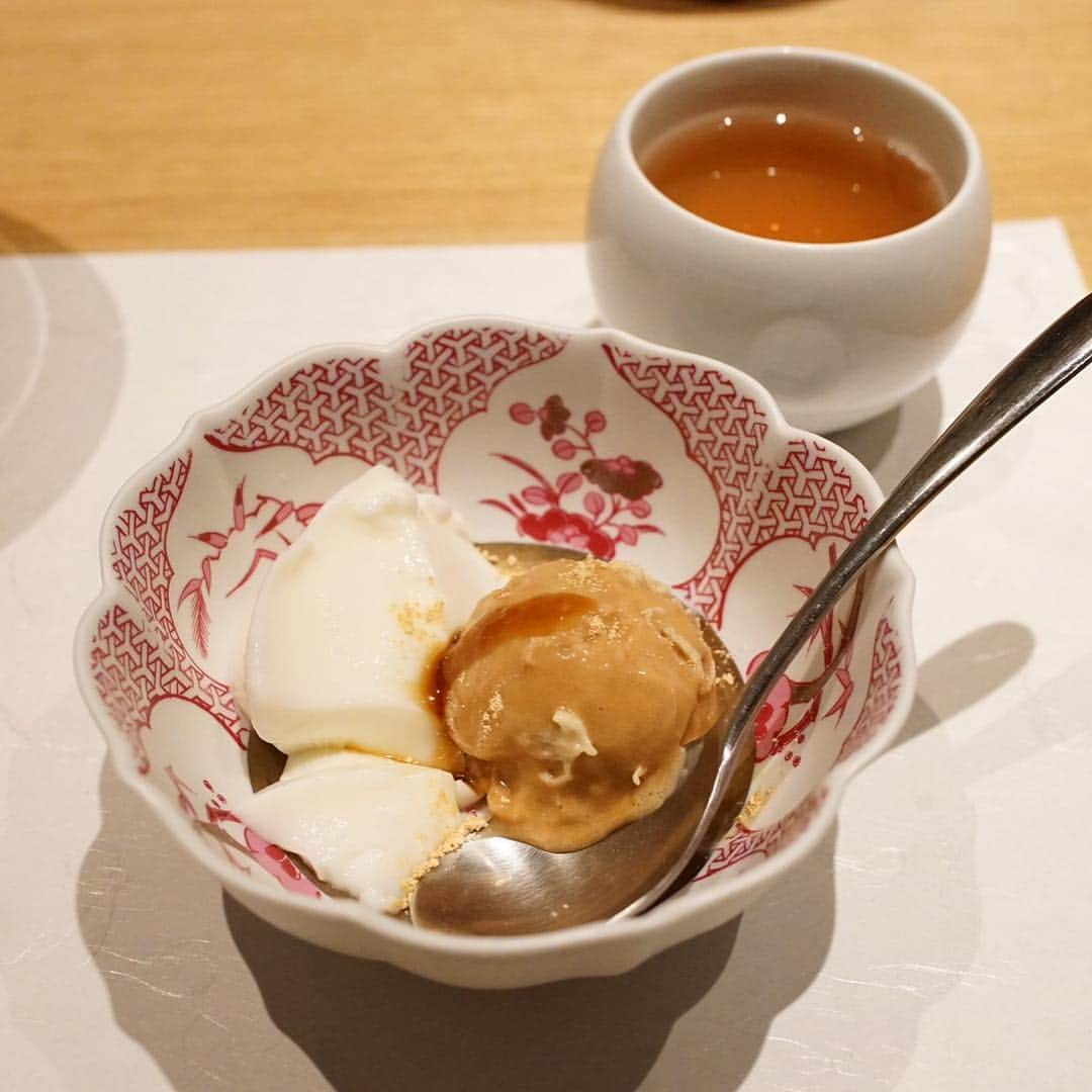 田中マヤさんのインスタグラム写真 - (田中マヤInstagram)「博多ランチ🍣 お友達が検索してくれたお店 ◾️鮨 木島 ・ 3000円で、お腹いっぱいになる 品数✨ 門構えも👍✨ ・ #鮨木島 #博多 #福岡 #おかめtrip  #sushi #japan #fukuoka #hakata #yummy #trip #instagood #instafood #japanesefood #셀스타그램 #셀피 #셀카 #일상 #데일리 #뷰티 #여행 #후쿠오카 #초밥 #스시 #일본」3月24日 16時52分 - tanakamaya__official