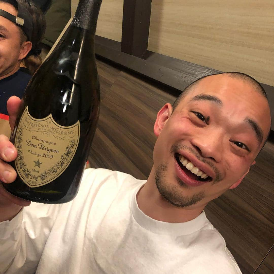 野村周平さんのインスタグラム写真 - (野村周平Instagram)「たんおめ🍾」3月24日 17時04分 - qs86_shuhei