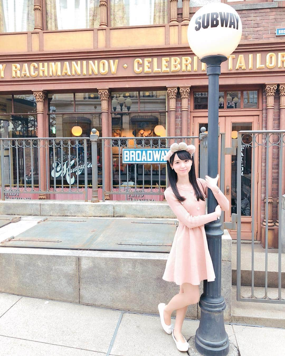 村西里世さんのインスタグラム写真 - (村西里世Instagram)「🇺🇸🗽 #disney #disneysea #tokyodisneysea #tds #ディズニー #ディズニーシー #アメリカンウォーターフロント #シェリーメイ #shelliemay #シェリーメイコーデ #ディズニーコーデ #disneygram #instadisney #disneyphoto #青春高校3年C組 #enjoy #happy #instagood #0322」3月24日 17時10分 - riserise_0707