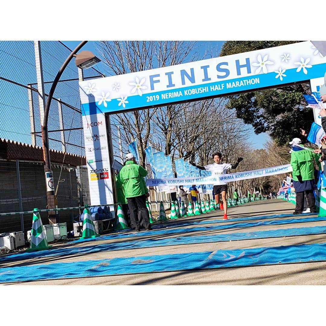 神野大地さんのインスタグラム写真 - (神野大地Instagram)「今日は練馬こぶしハーフマラソンでした。 天気も良く最高に楽しい1日でした。 トークショーでは大畑大介さんと若山英史さんも一緒に！ラグビーワールドカップ観に行きたいなぁー！😊😊 #練馬こぶしハーフマラソン #光が丘公園  #谷川真理 #吉田香織 #ラグビー #大畑大介 #若山英史」3月24日 17時59分 - daichi_0913