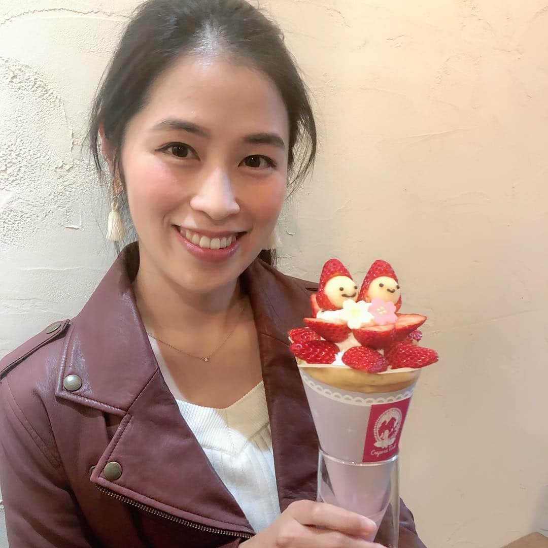 芝咲美穂さんのインスタグラム写真 - (芝咲美穂Instagram)「lovely crepe🍓😍 #🍓 #🍓🍓🍓 #creperietirol #crepe #strawberry #spring#soshigayaokura  #クレープチロル#クレープ#いちごちゃん#祖師ヶ谷大蔵 #🍓 #😍😍😍」3月24日 18時19分 - miho_shibasaki